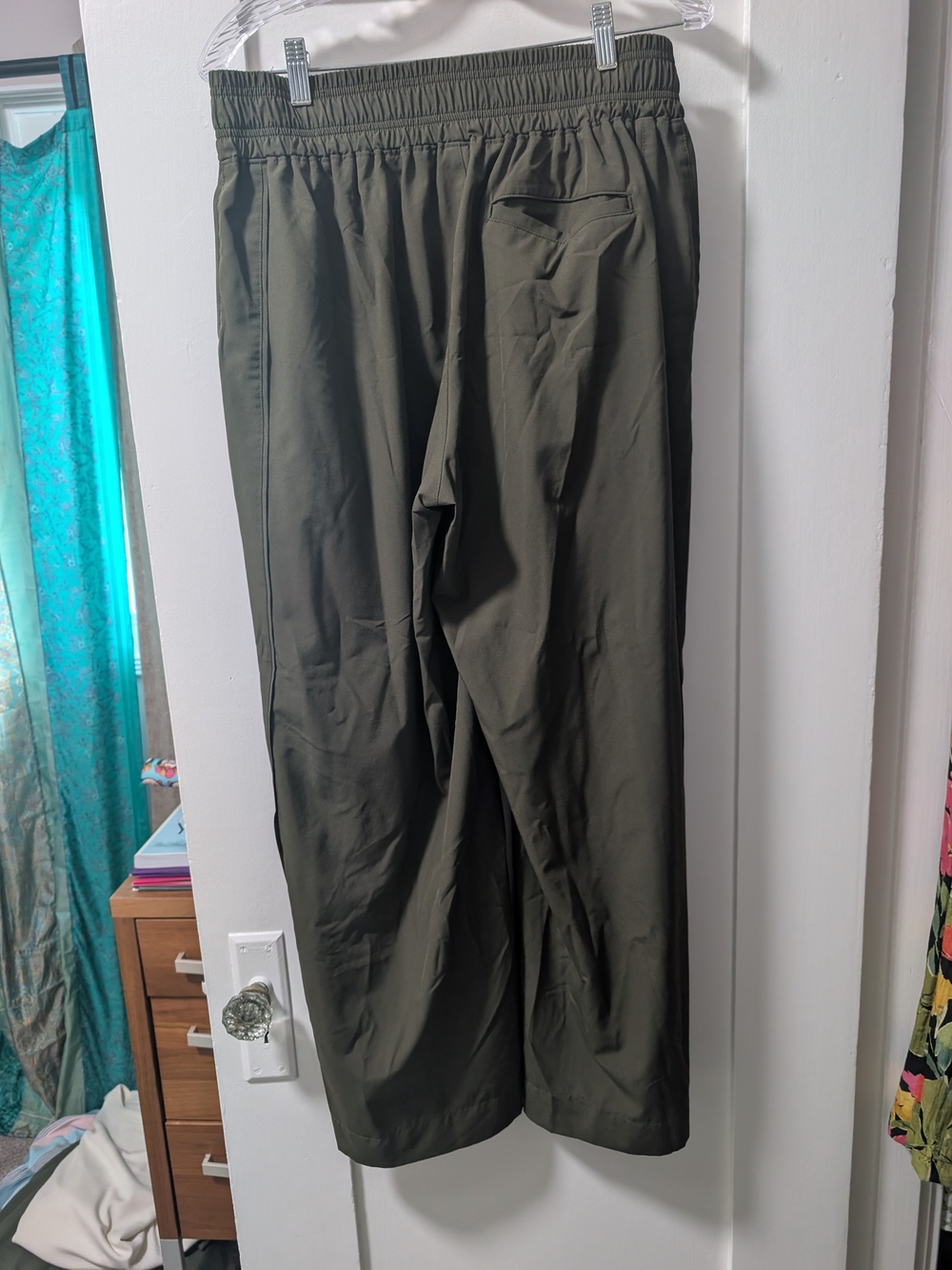 High-Waisted StretchTech Wide-Leg Pants - Picture 6 of 7